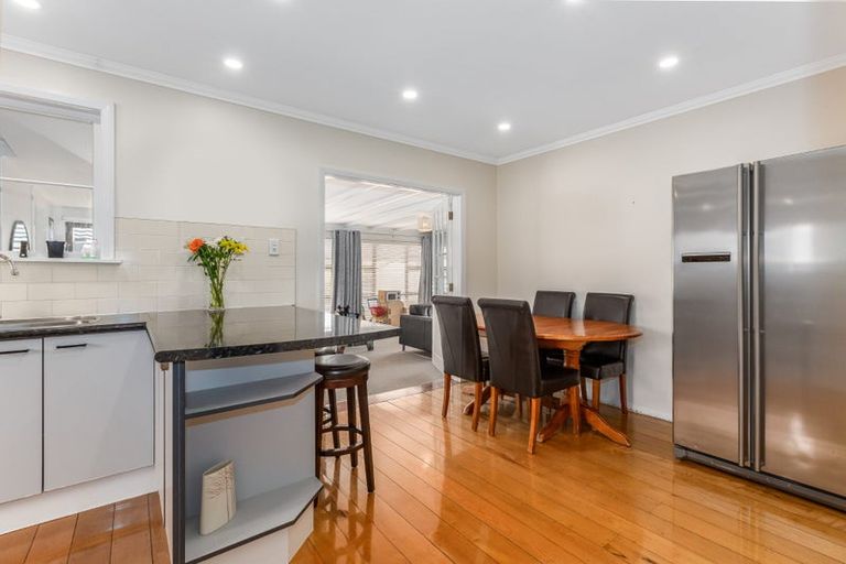 Photo of property in 24 Wilford Street, Wallaceville, Upper Hutt, 5018