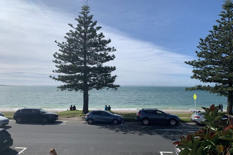 Photo of property in 1/21 The Esplanade, Eastern Beach, Auckland, 2012