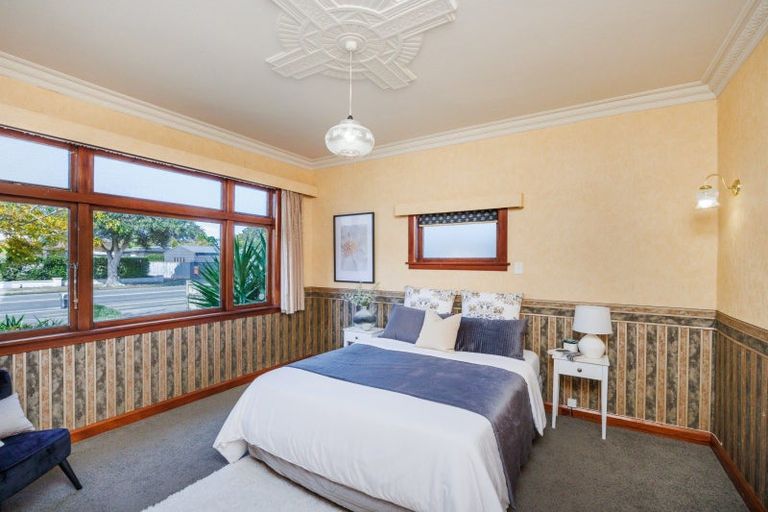 Photo of property in 163 College Street, Awapuni, Palmerston North, 4412