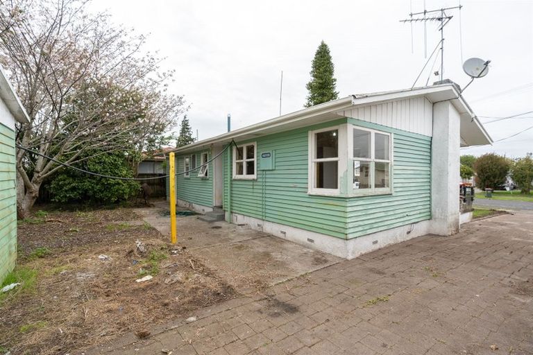 Photo of property in 5 Cricket Place, Melville, Hamilton, 3206