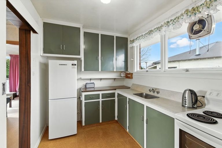 Photo of property in 70 Daniels Road, Redwood, Christchurch, 8051