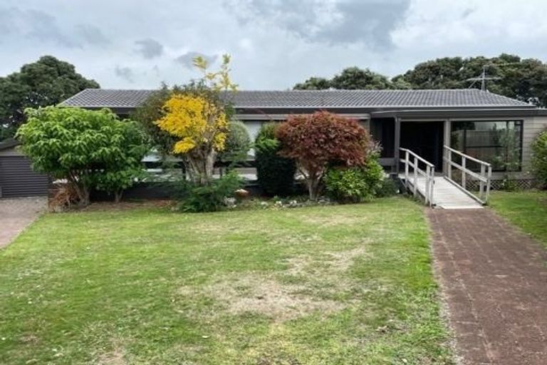 Photo of property in 18 Kaanapali Place, Wattle Downs, Auckland, 2103