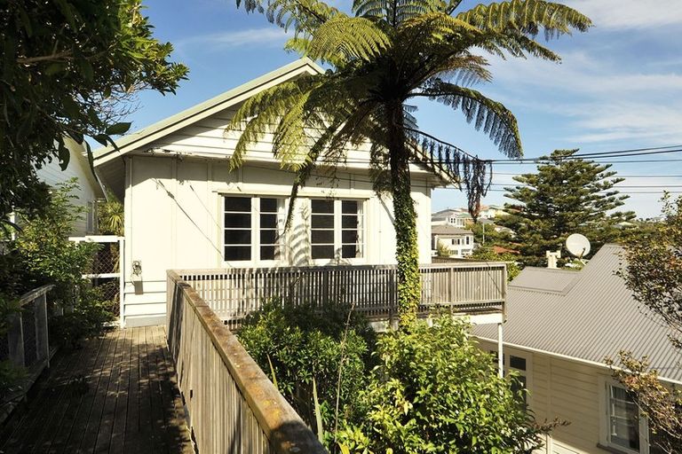 Photo of property in 141 Hataitai Road, Hataitai, Wellington, 6021