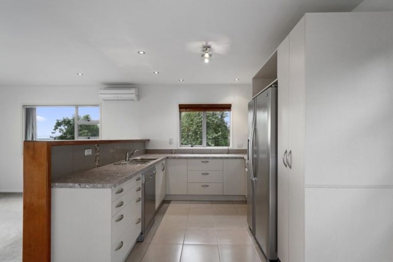 Photo of property in 39f Waikite Road, Welcome Bay, Tauranga, 3112