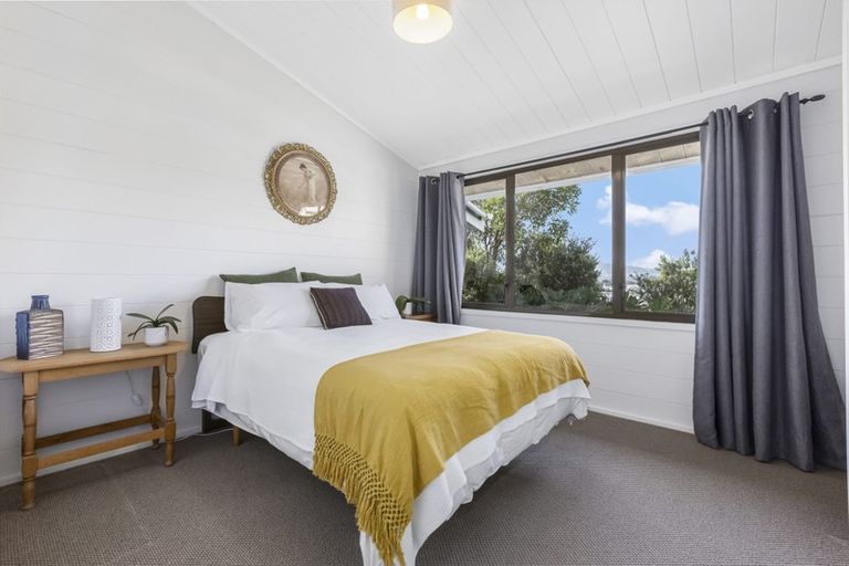 Photo of property in 13 The Mainsail, Whitby, Porirua, 5024