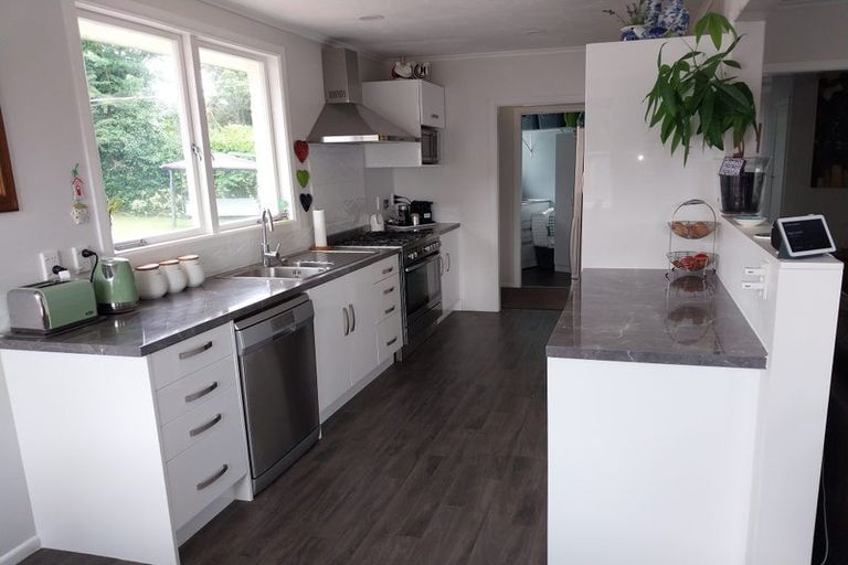 Photo of property in 25 Alastair Avenue, Owhata, Rotorua, 3010