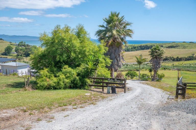 Photo of property in 38 Taipa View Road, Taipa, 0483