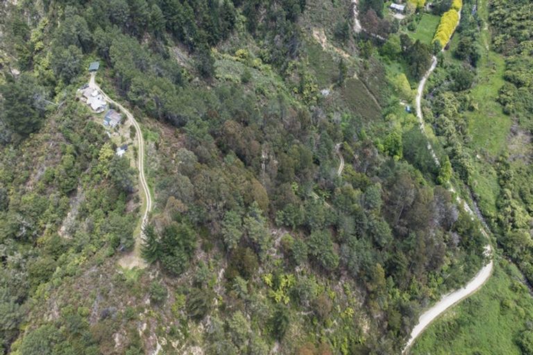 Photo of property in 385 Brooklyn Valley Road, Brooklyn, Motueka, 7198