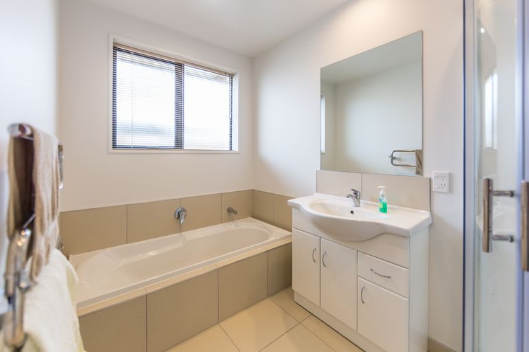 Photo of property in 13 Hewlings Street, Kaiapoi, 7630