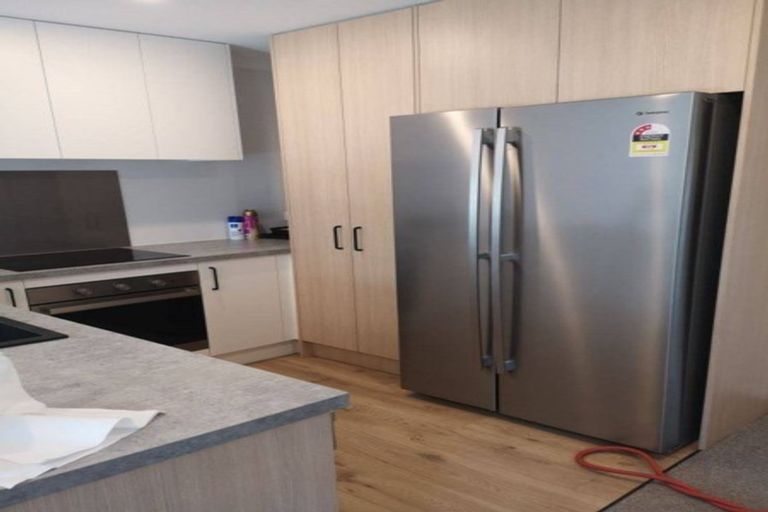 Photo of property in 1/2 Scotland Place, Hillcrest, Hamilton, 3216