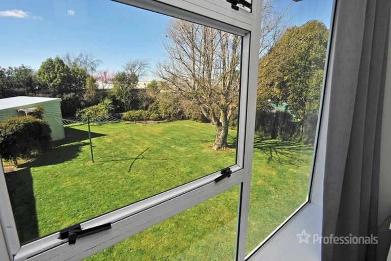 Photo of property in 21 Augustus Street, Carterton, 5713