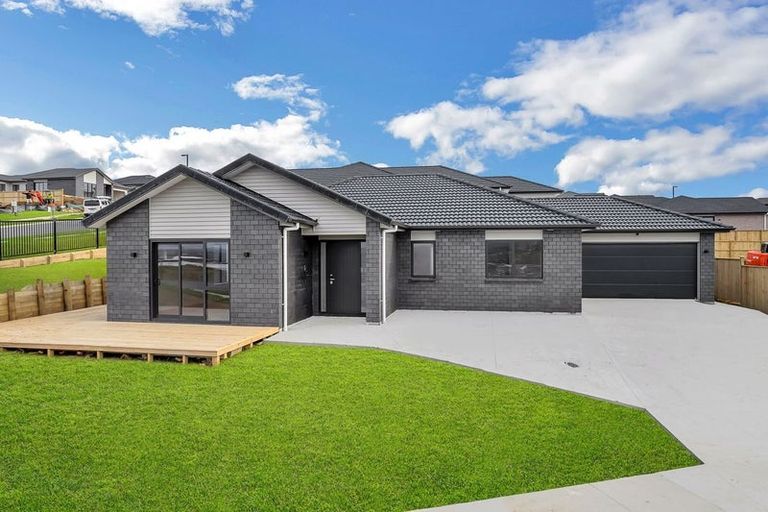 Photo of property in 15 Piedmonte Avenue, Pokeno, 2402