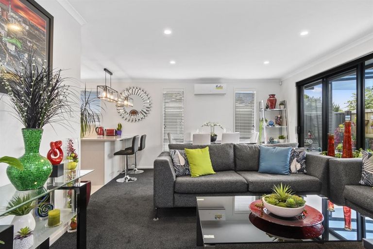 Photo of property in 21 Taffe Crescent, Pyes Pa, Tauranga, 3112