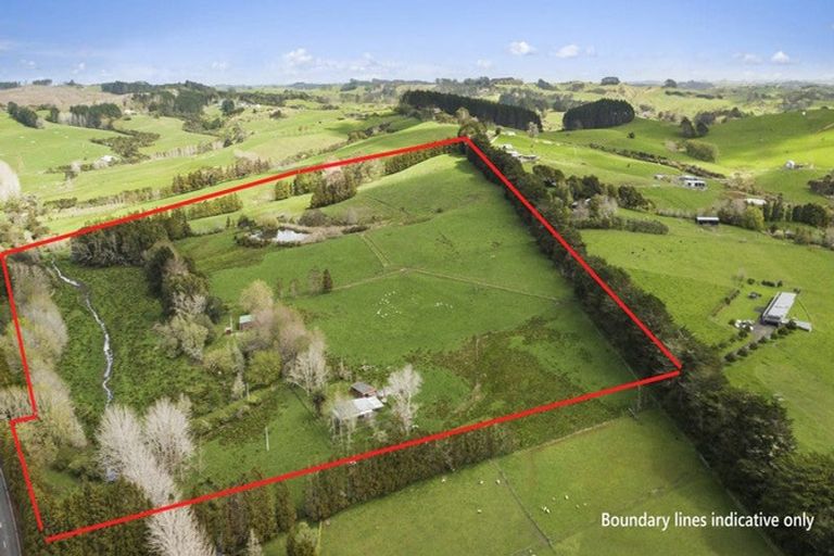 Photo of property in 234 Forestry Road, Waitoki, Kaukapakapa, 0871
