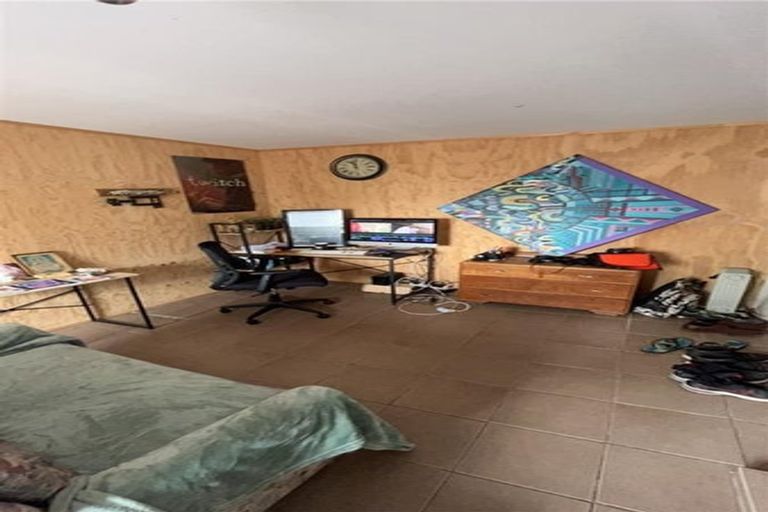 Photo of property in 17 Shrimpton Road, Haumoana, 4102