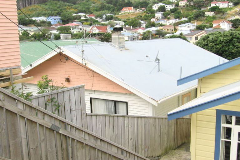 Photo of property in 11a Waikato Street, Island Bay, Wellington, 6023