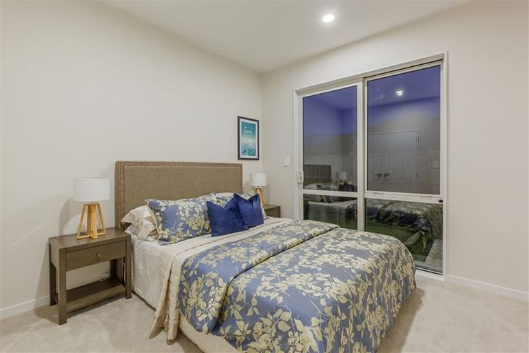 Photo of property in 9 Fred White Drive, Kumeu, 0810