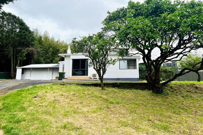 Photo of property in 27 Collingwood Road, Waiuku, 2123