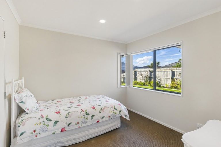 Photo of property in 80 Regent Drive, Paraparaumu Beach, Paraparaumu, 5032