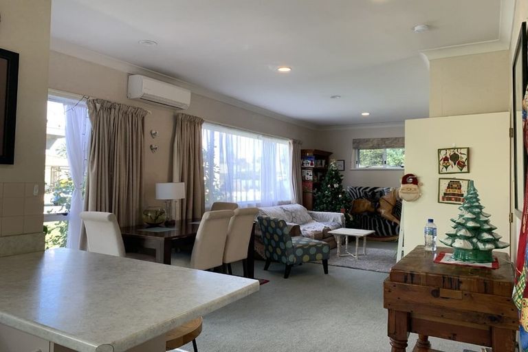 Photo of property in 33 Higgins Street, Marewa, Napier, 4110