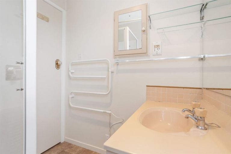 Photo of property in 9 Stredwick Drive, Torbay, Auckland, 0630