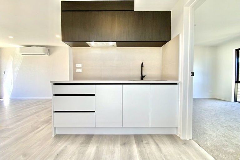 Photo of property in 17 Auranga Drive, Karaka, Papakura, 2113