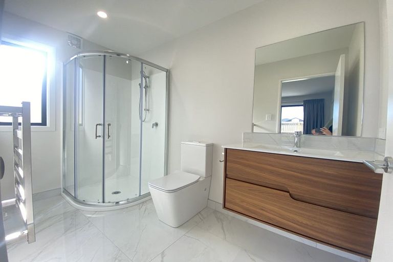 Photo of property in 38b Russell Lilley Drive, Rolleston, 7614