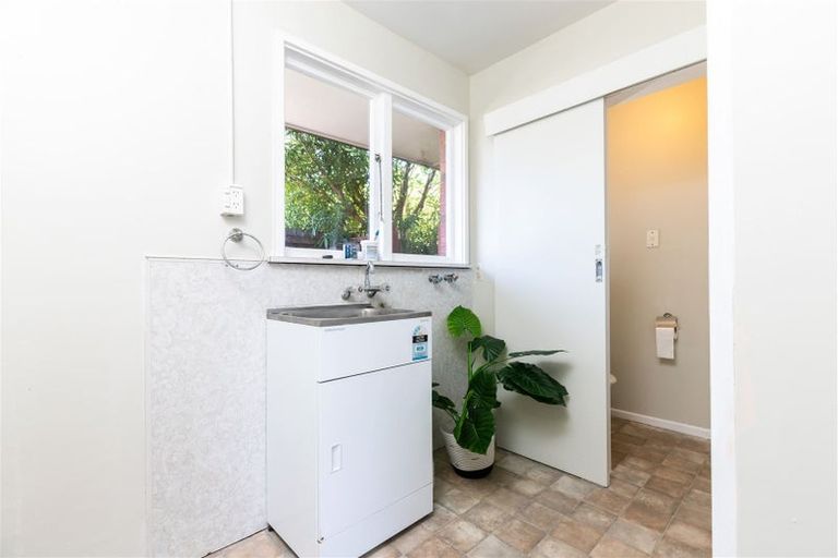 Photo of property in 42 Dunster Street, Burnside, Christchurch, 8053