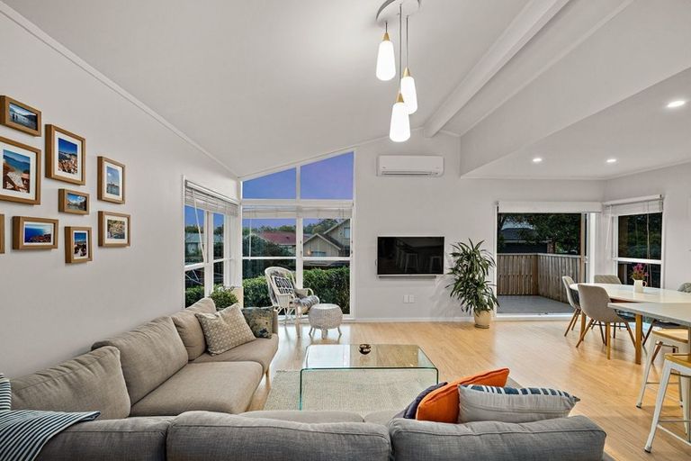 Photo of property in 36 Universal Drive, Henderson, Auckland, 0610