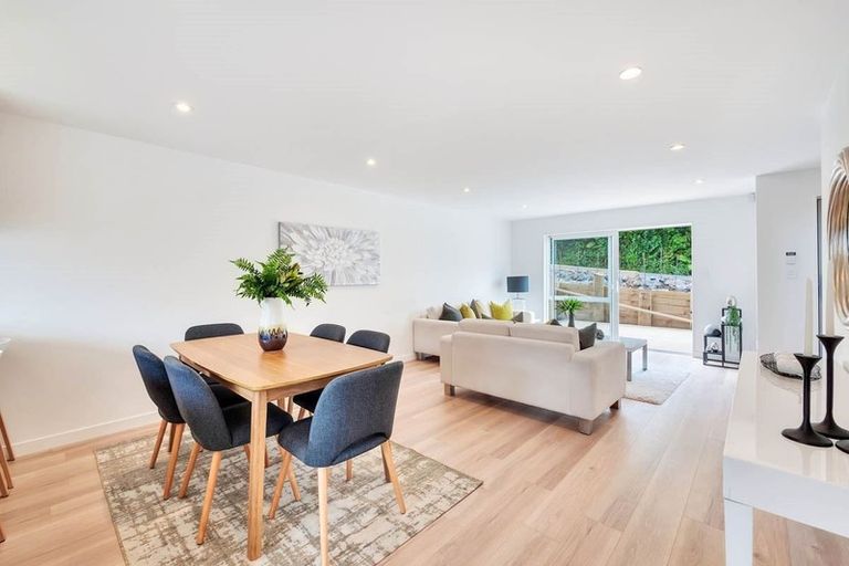 Photo of property in 68 Channel View Road, Campbells Bay, Auckland, 0630