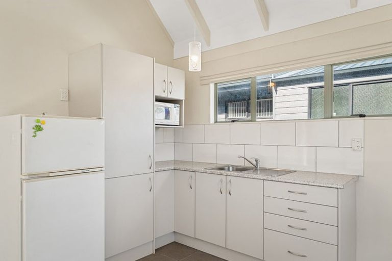 Photo of property in 12 Hereford Place, Waihi Beach, 3611