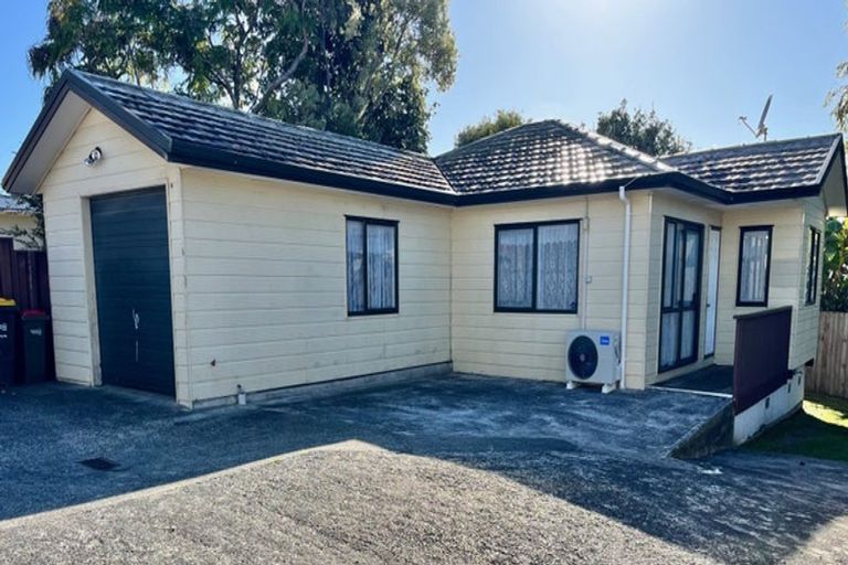 Photo of property in 146 Mahia Road, Wattle Downs, Auckland, 2103