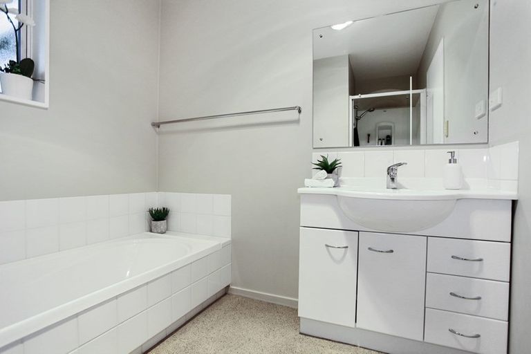 Photo of property in 1 Azalea Close, Templeton, Christchurch, 8042