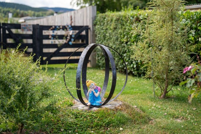 Photo of property in 13 Harrington Street, Lawrence, 9532