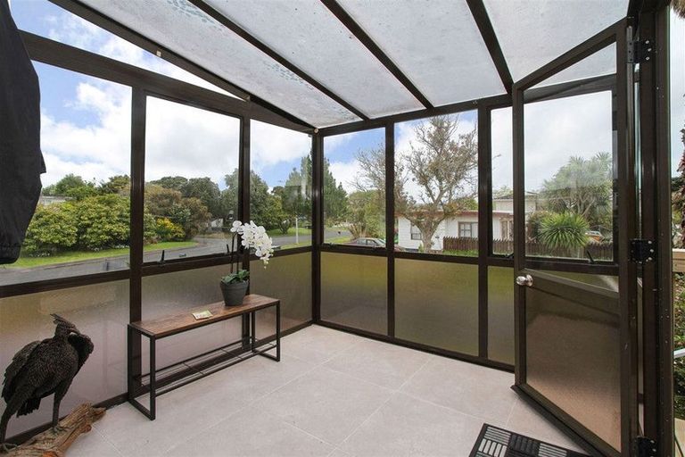 Photo of property in 29 Taihiki Road, Clarks Beach, 2122