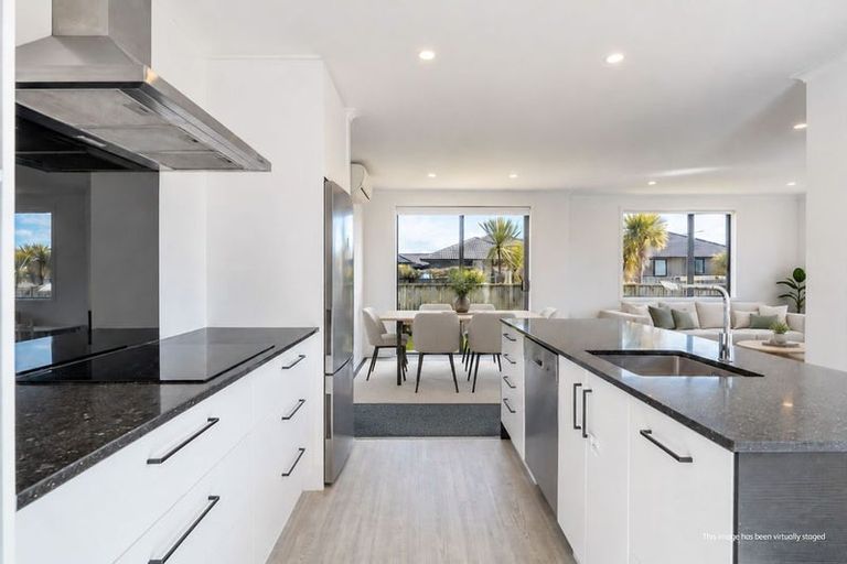 Photo of property in 59 Dunkeld Drive, Papamoa, 3118