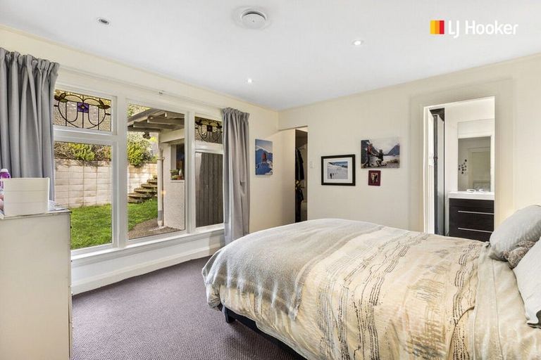 Photo of property in 155 Victoria Road, Saint Clair, Dunedin, 9012