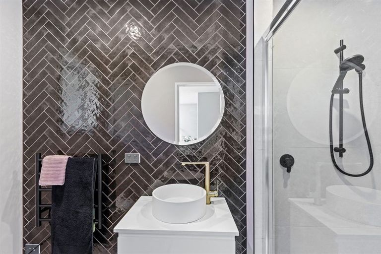 Photo of property in 4 Stirling Street, Merivale, Christchurch, 8014