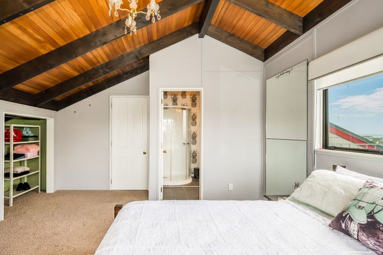 Photo of property in 40 Hicks Crescent, Waikanae Beach, Waikanae, 5036