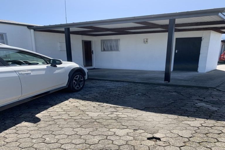 Photo of property in 1/204 Grove Road, Mayfair, Hastings, 4122