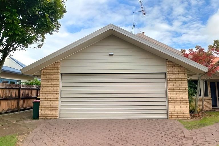 Photo of property in 11 Ayrshire Drive, Grandview Heights, Hamilton, 3200
