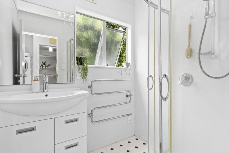 Photo of property in 127b Darraghs Road, Brookfield, Tauranga, 3110