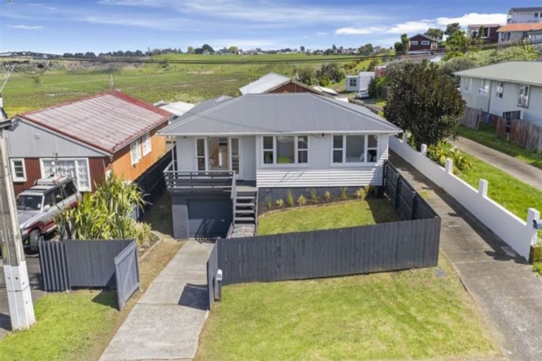 Photo of property in 1/23 Richard Road, Mangere, Auckland, 2022