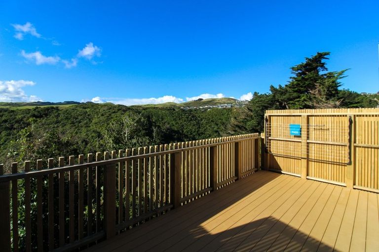 Photo of property in 25/6 Bushland Grove, Paparangi, Wellington, 6037