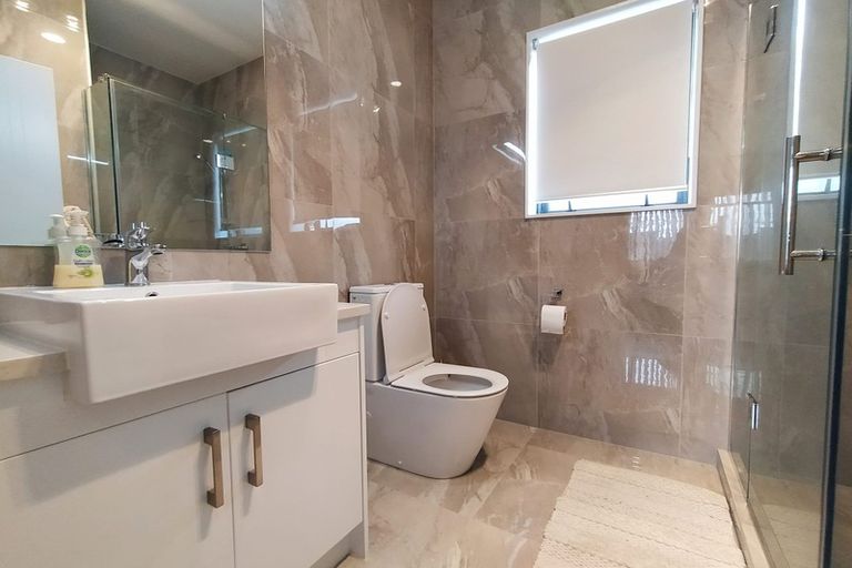 Photo of property in 10 Ballinabreen Road, Flat Bush, Auckland, 2019