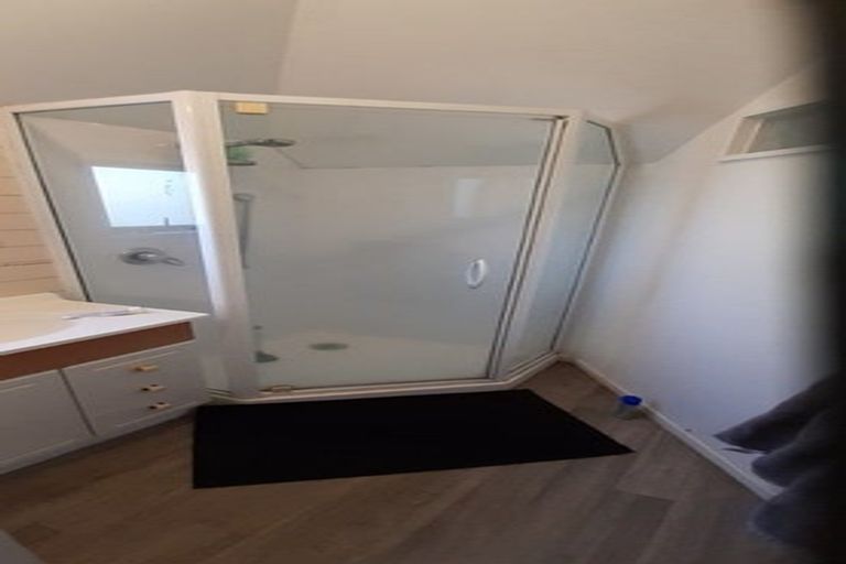 Photo of property in 72 Mandeville Street, Riccarton, Christchurch, 8011