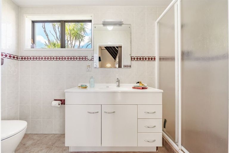 Photo of property in 9 Thornley Street, Titahi Bay, Porirua, 5022