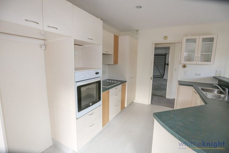 Photo of property in 124a Halswell Junction Road, Halswell, Christchurch, 8025