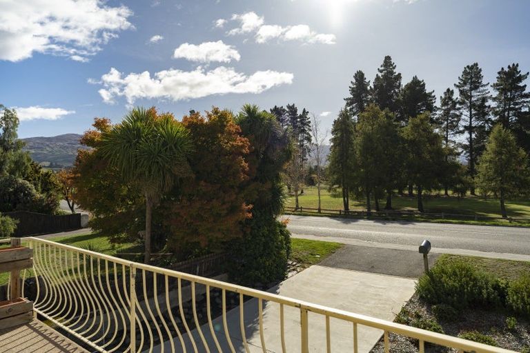 Photo of property in 66 Neplusultra Street, Cromwell, 9310