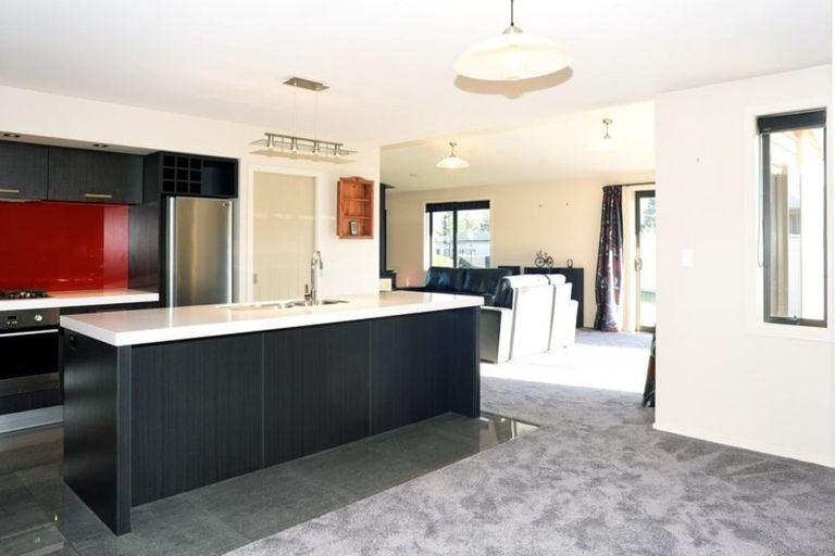 Photo of property in 16 Chandler Crescent, Clyde, 9330